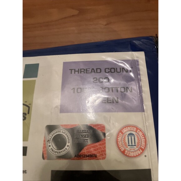 Everything Comfy College Covers Kentucky UK Wildcats 3 Piece Twin Sheet Set - Picture 3 of 11